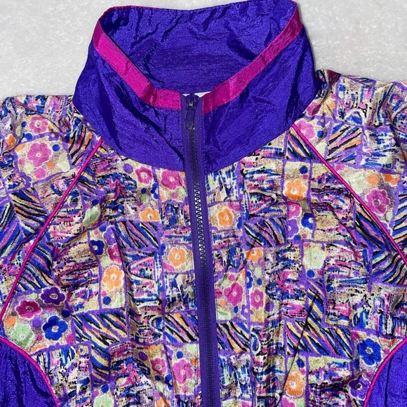 Vintage 80’s Windbreaker Jacket with Colourful Purple Print - Picture 5 of 7